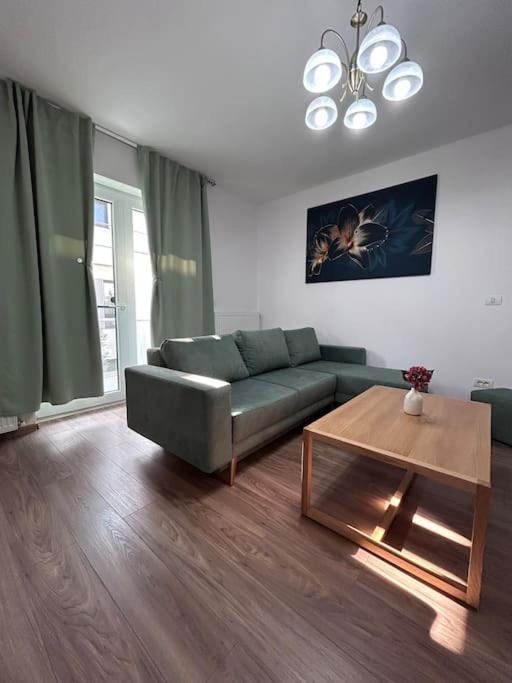 Braytim Residence Free Private Parking Giroc 외부 사진